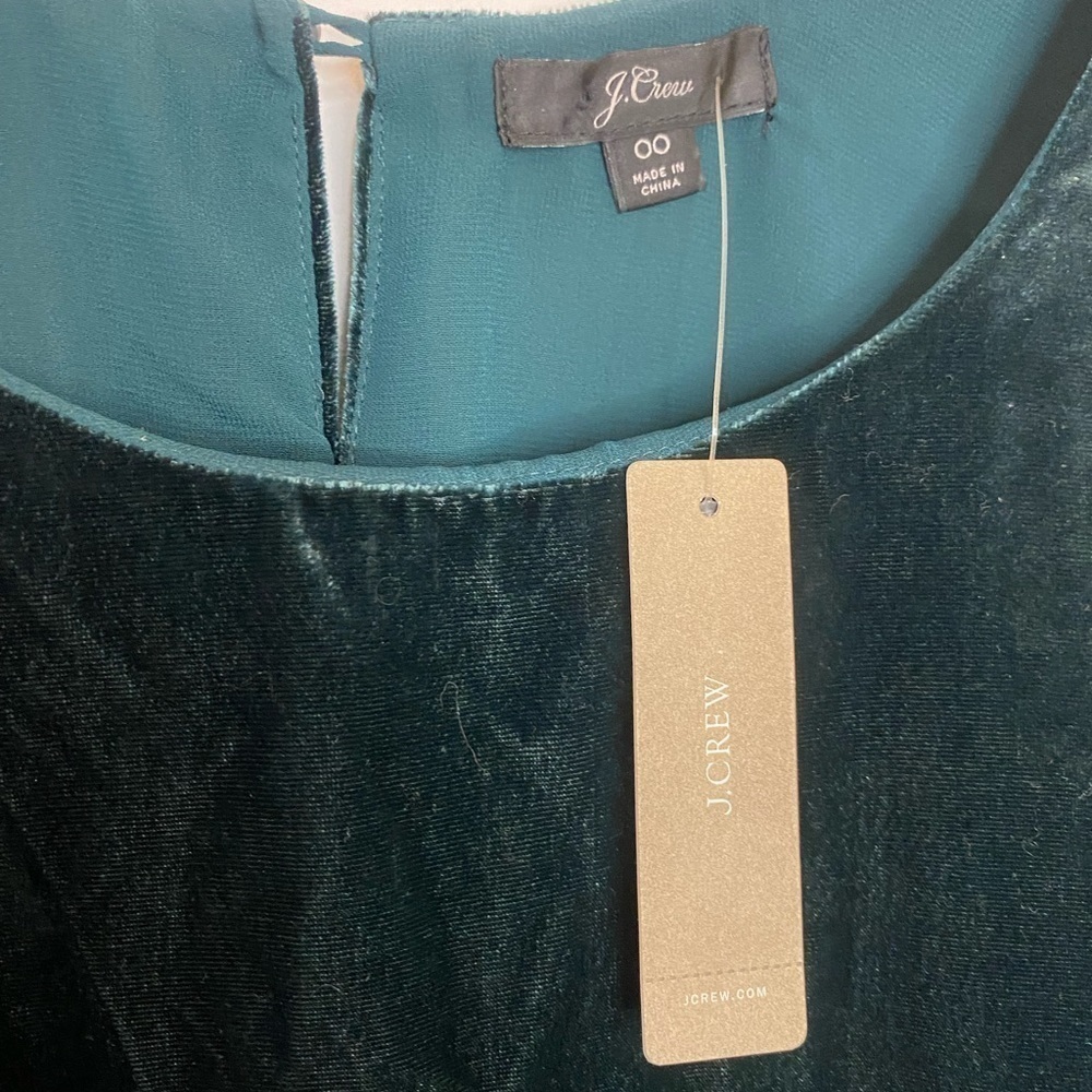 Emerald Green Velvet Holiday Tank J. Crew NWT - Picture 2 of 5